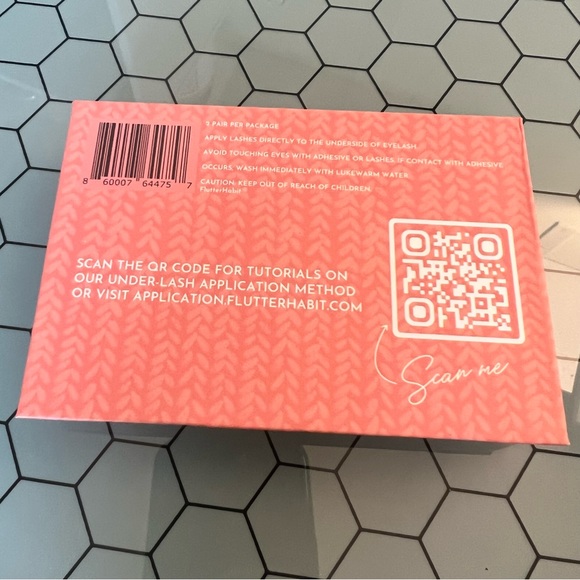 Flutterhabit the sweetheart set - Picture 3 of 9